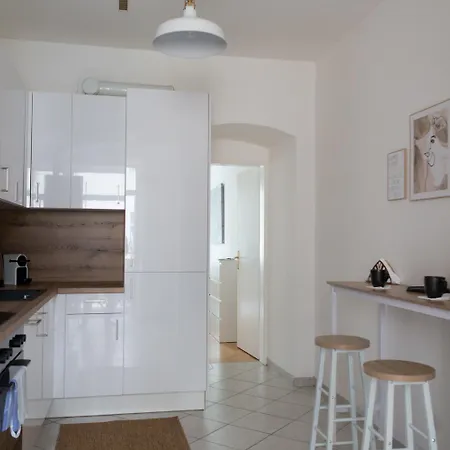 Apartment Friendly *